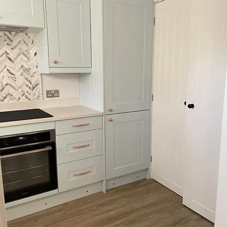 Modern Luxe Maisonette Near Station With Free Parking Billericay Exterior foto