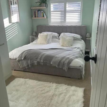 Modern Luxe Maisonette Near Station With Free Parking Billericay Exterior foto