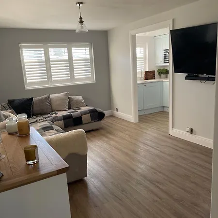 Modern Luxe Maisonette Near Station With Free Parking Billericay Exterior foto